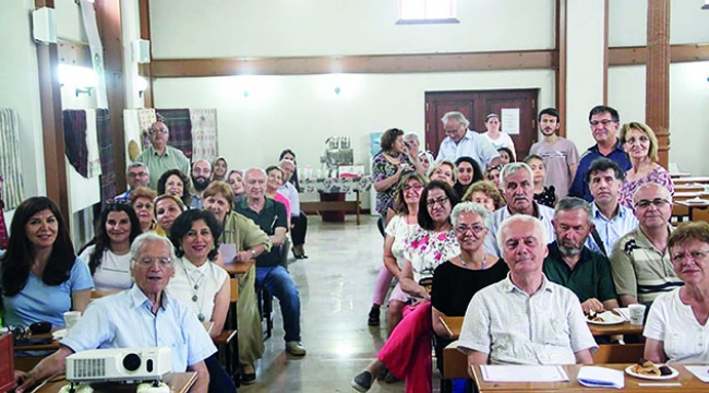 7’den 77’ye en güzel şiirleri seslendirdiler