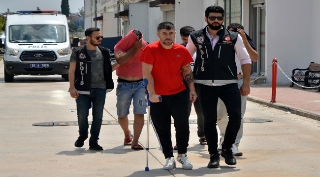 Adana'da 15 günlük uyuşturucu operasyonu