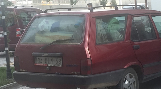 Babası ile tartışıp otomobilden atladı
