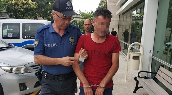 Bacanağının arabasını benzin döküp yaktı