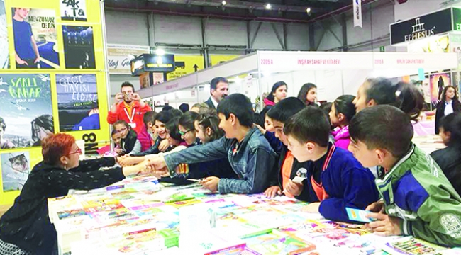 Bazen küçük bir canlının kanatlarındadır özgürlük!