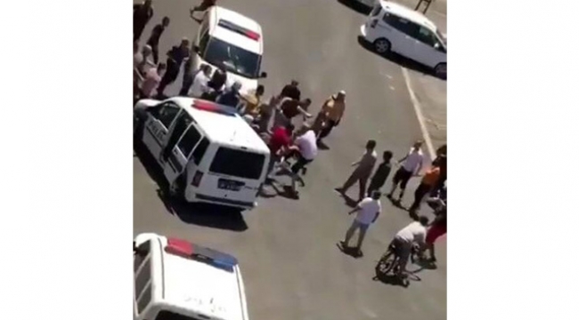 Cinsel istismarcıya mahalleliden linç girişimi