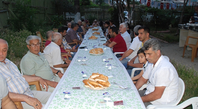 Duygulandıran iftar