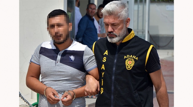 Futbol tesislerinden kablo çaldılar