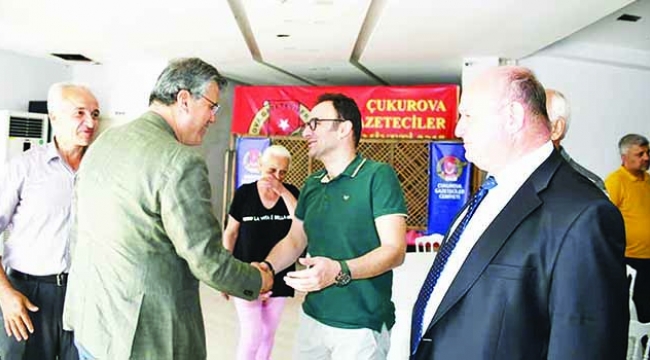 Gazetecilerin bayram coşkusu