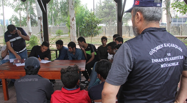 Kardeşinin kafası kesilince Adana'ya kaçtı