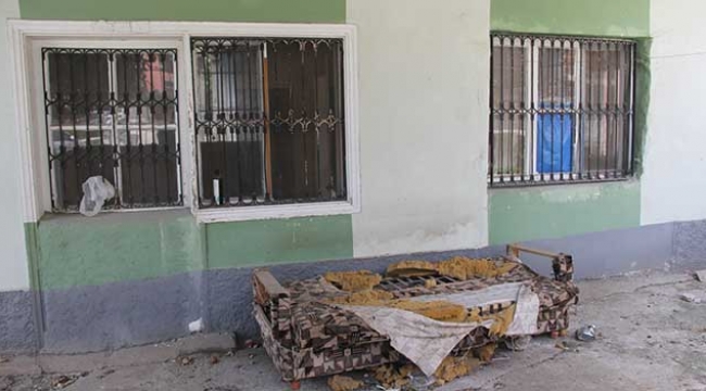 Köpeğin bulduğu altınların sahibi aranıyor