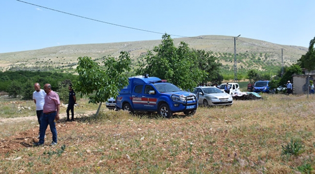 Polis memuru ile annesi hayatını kaybetti
