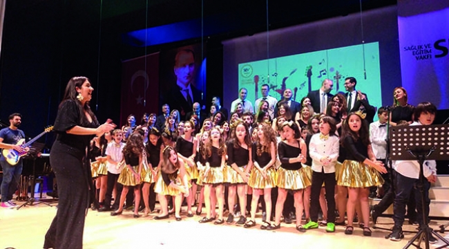 ŞARKILARINI KELEBEK HASTASI KARDEŞLERİ İÇİN SÖYLEDİLER