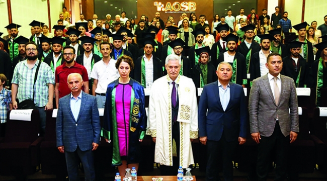Yeni mezunlar uğurlandı