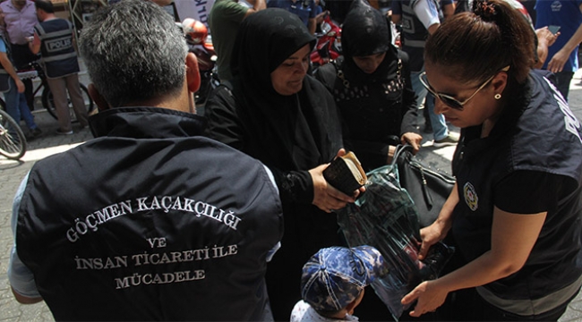 Adana'da Suriyelilere özel harekatlı uygulama