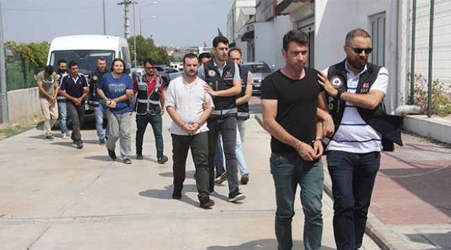 Adana merkezli 8 ilde FETÖ operasyonu