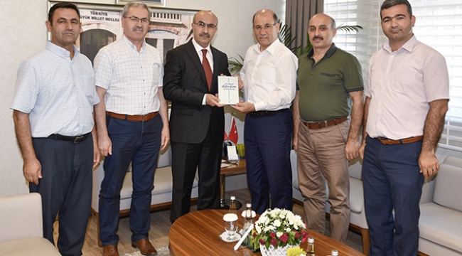 Eğitimcilerden Vali Demirtaş'a ziyaret