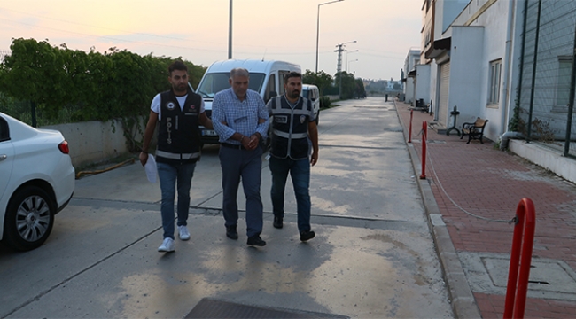 İhraç edilen polislere şafak baskını