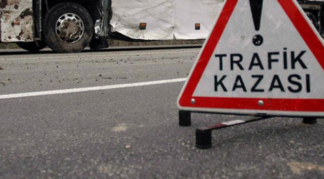 İşçileri taşıyan minibüs kaza yaptı