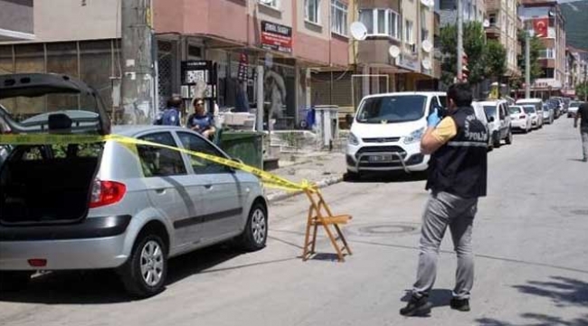 Trafikte kendisini uyaran gence kurşun yağdırdı