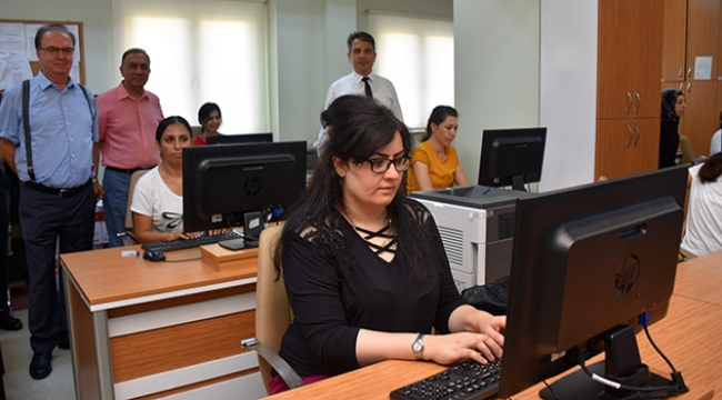 Adana Adliyesinde ’10 parmak’ sınav heyecanı