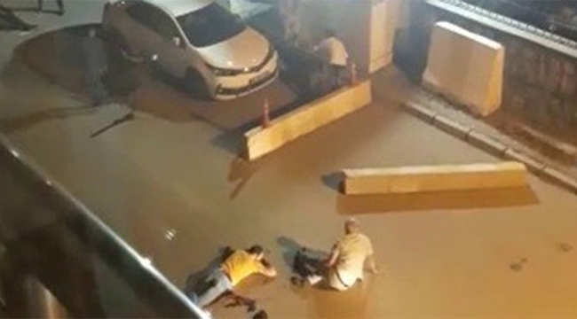 Emniyet önünde silahlı kavga 2 ölü 6 yaralı