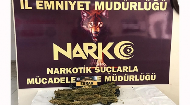 Motorda uyuşturucu taşıyan şahıs yakalandı