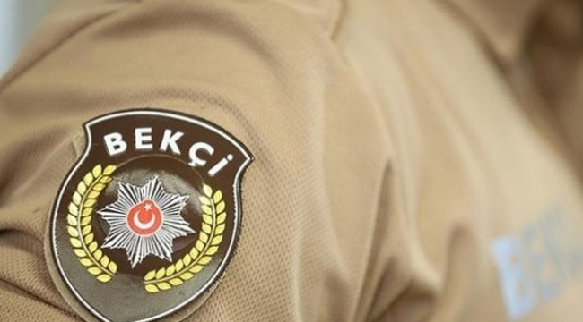 Sahte bekçi gerçek polise yakalandı