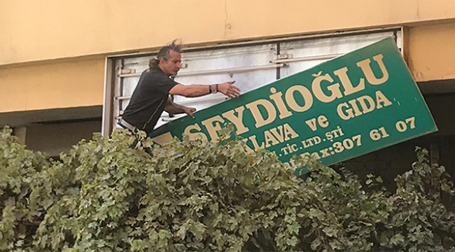 Seydioğlu Baklavaları'nın tabelaları indirildi