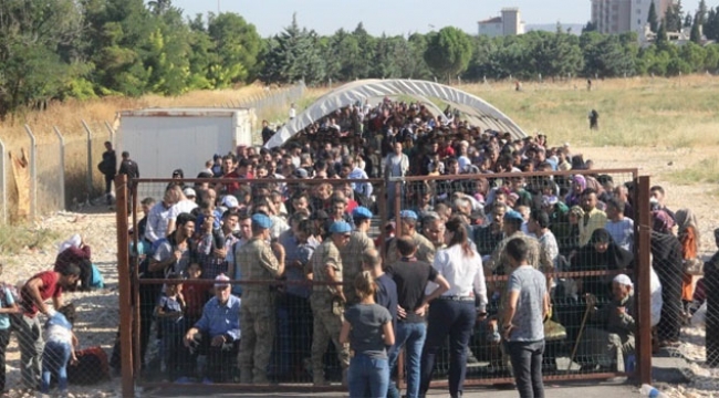 Suriyelilerin ülkelerine geçişleri yoğunlaştı