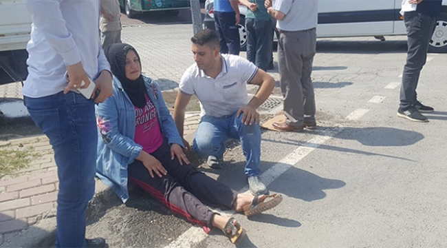 Yayaya çarpan kadın sürücü şok geçirdi