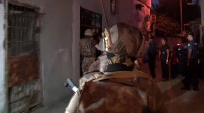 500 polisle torbacılara şafak baskını
