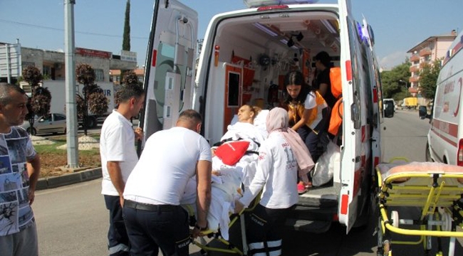 Ambulans kaza yapınca yeniden hastanelik oldu