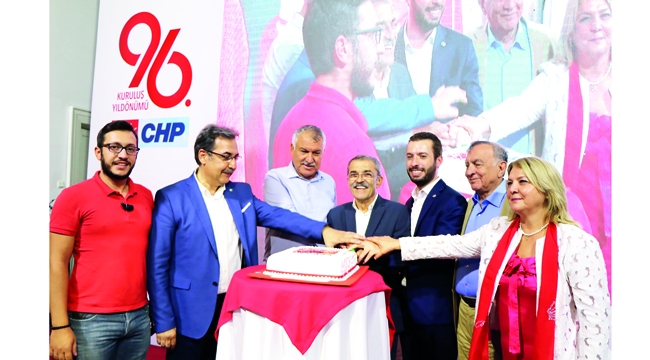 CHP'nin onur günü