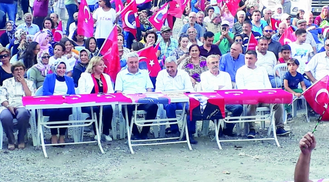 Deveciler 30 Ağustos Zaferi’ni şenlikle taçlandırdı