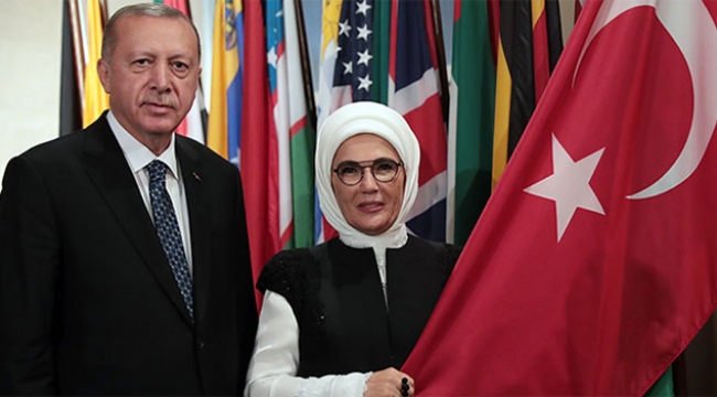 Erdoğan ve Emine Erdoğan'dan hatıra fotoğrafı