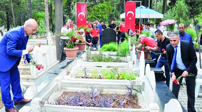 İtfaiye Haftasında şehitler unutulmadı