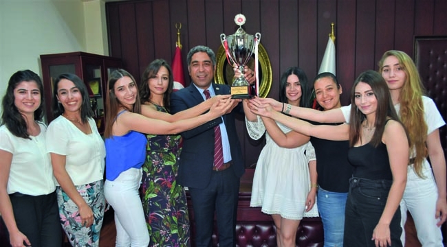 Küçük: Adana’nın gururusunuz