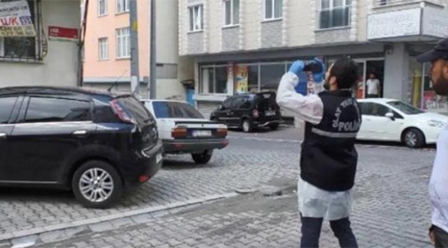 Önce karısını sonra kayınvalidesini bıçakladı!