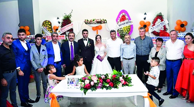 Orhan ailesinin mutlu günü