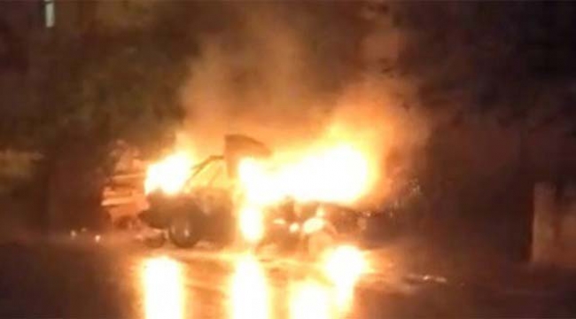 Park halindeki bir araçta yangın çıktı