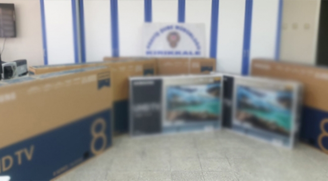 Resmi kurum kaşesi ile mağazayı dolandırdılar