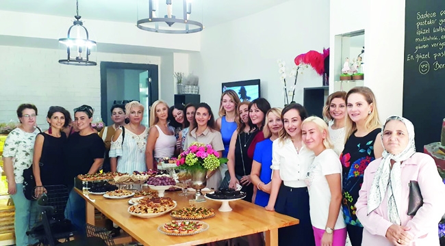 Sihirli Pasta Atölyesi özel tasarımlarıyla hizmete girdi