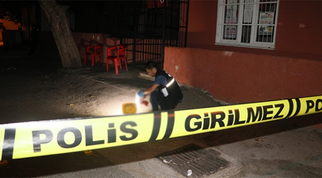 Sokak ortasında silahlı kavga: 1 ölü
