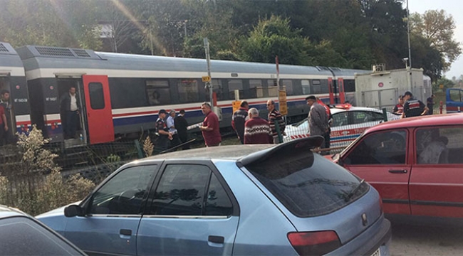 Trenin çarptığı yaşlı kadın hayatını kaybetti