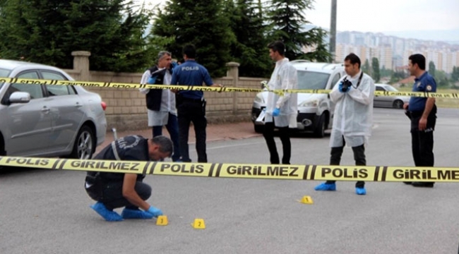 Yaraladığı şahsı hastaneye götürürken bir el daha ateş etti