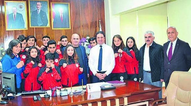 Adana, Müdür Ataşbak ile gurur duyuyor