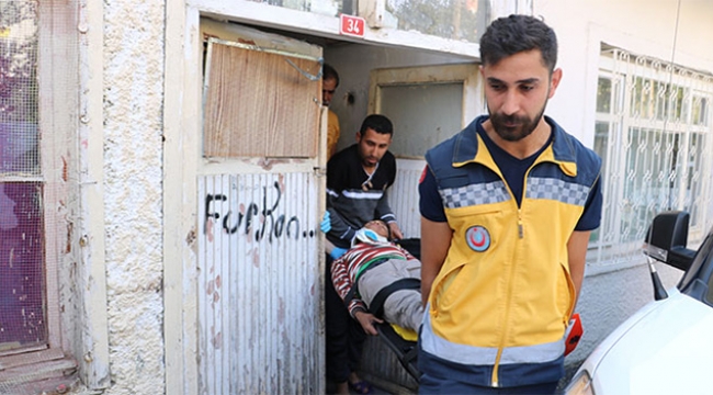 Ağaçtan düşen çocuk ağır yaralandı