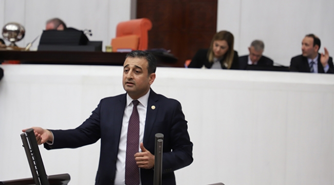 Bulut, eczacı işsizliğini Meclis gündemine taşıdı
