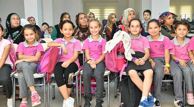 Çetin: Kızlarımız gözbebeğimiz