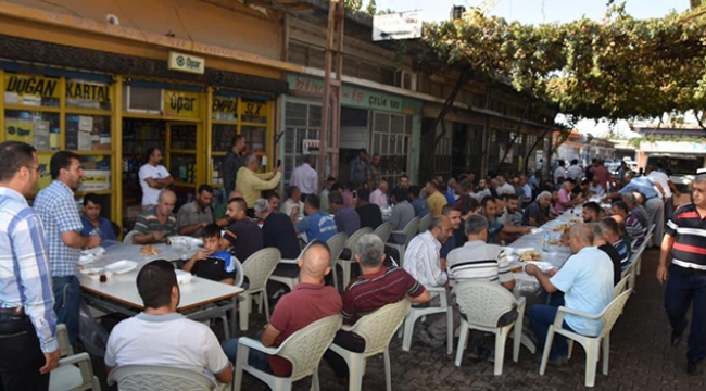 “Ceyhan Belediyesi oturarak yönetilmez”