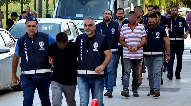 Gençlerin kavgasına aileler karıştı 1 kişi öldü 4 kişi yaralandı