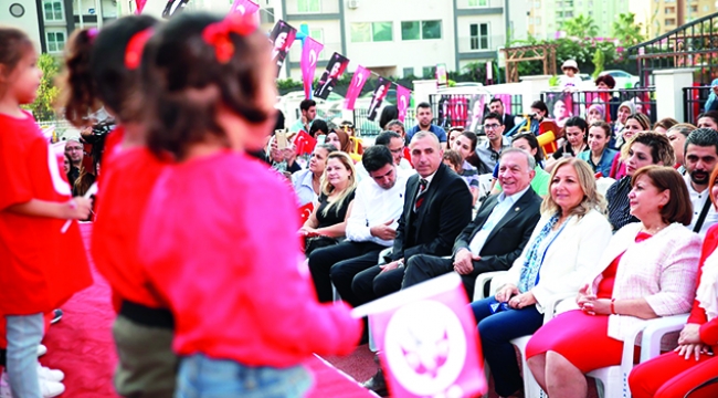 Kreşlerde Cumhuriyet coşkusu