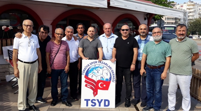 TSYD Mehmetçiğin yanında